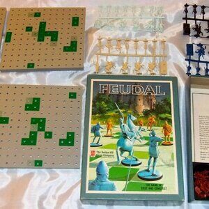 Fantastic Vintage 1976 Avalon Hill Feudal Bookcase Strategy Game - Complete!!